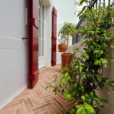 Villa Magnifique Avec Garage En Plein Centre De Biarriz