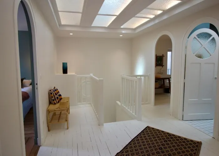 Villa Magnifique Avec Garage En Plein Centre De